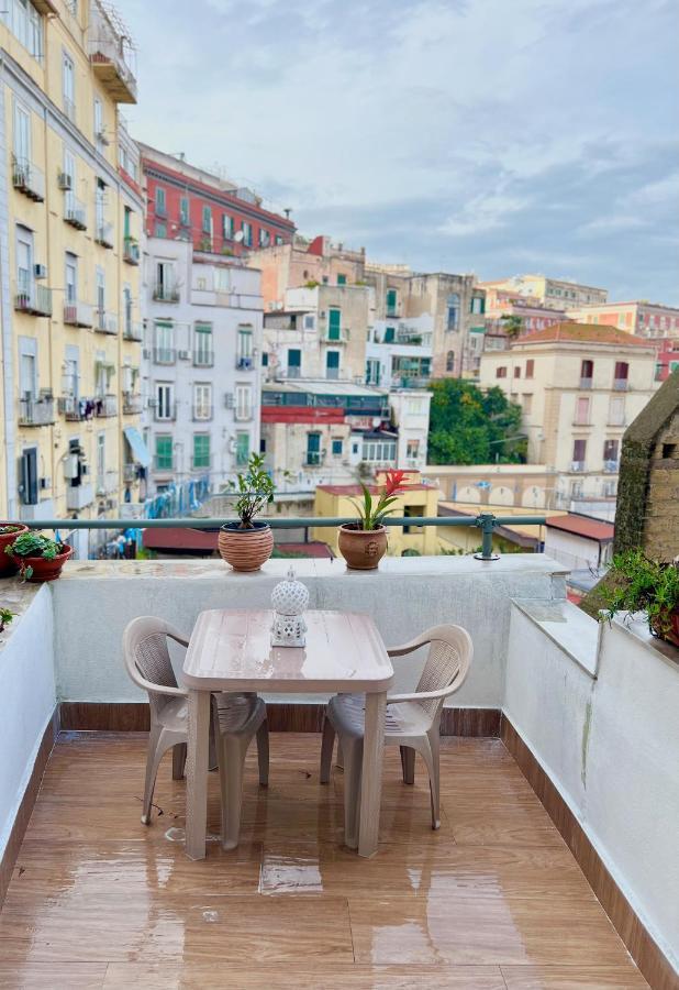 La Casa Di Marty Apartment Naples Exterior photo