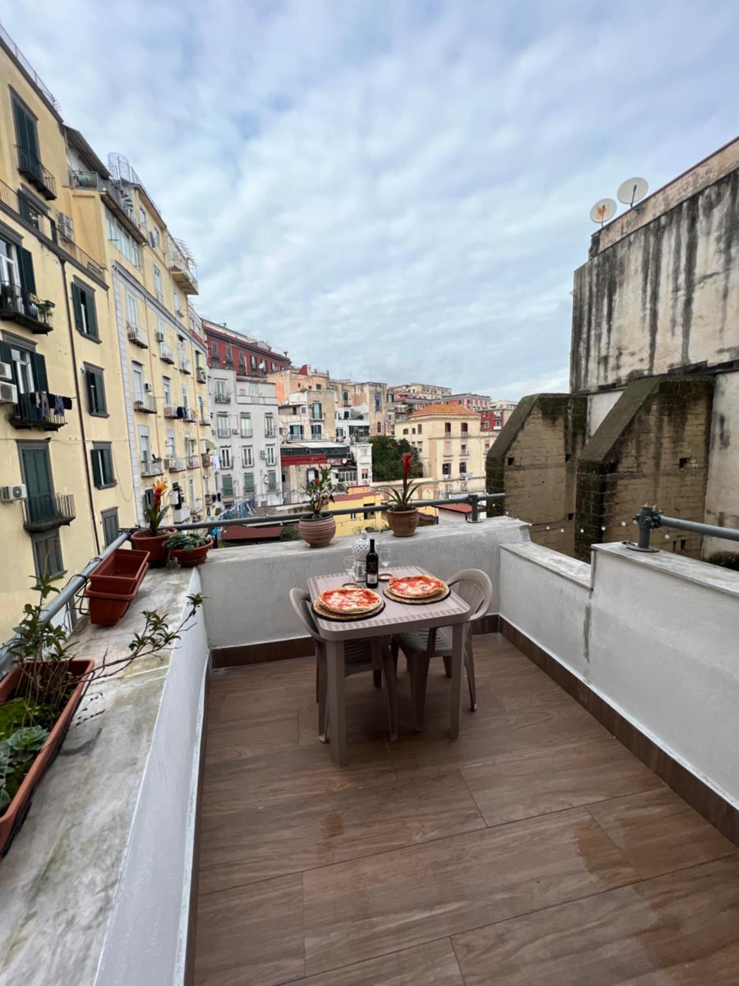 La Casa Di Marty Apartment Naples Exterior photo
